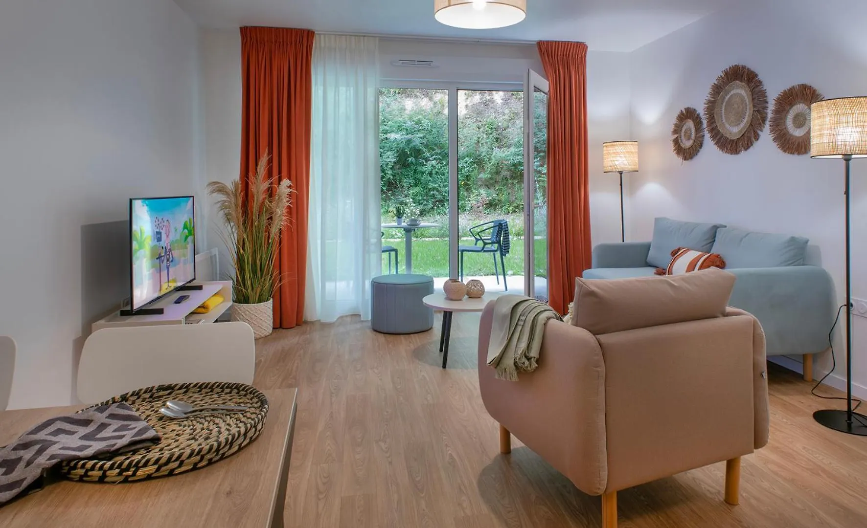 Lejlighedshotel Residence Services Seniors - Domitys Les Jardins D'Ahna Dinan Frankrig